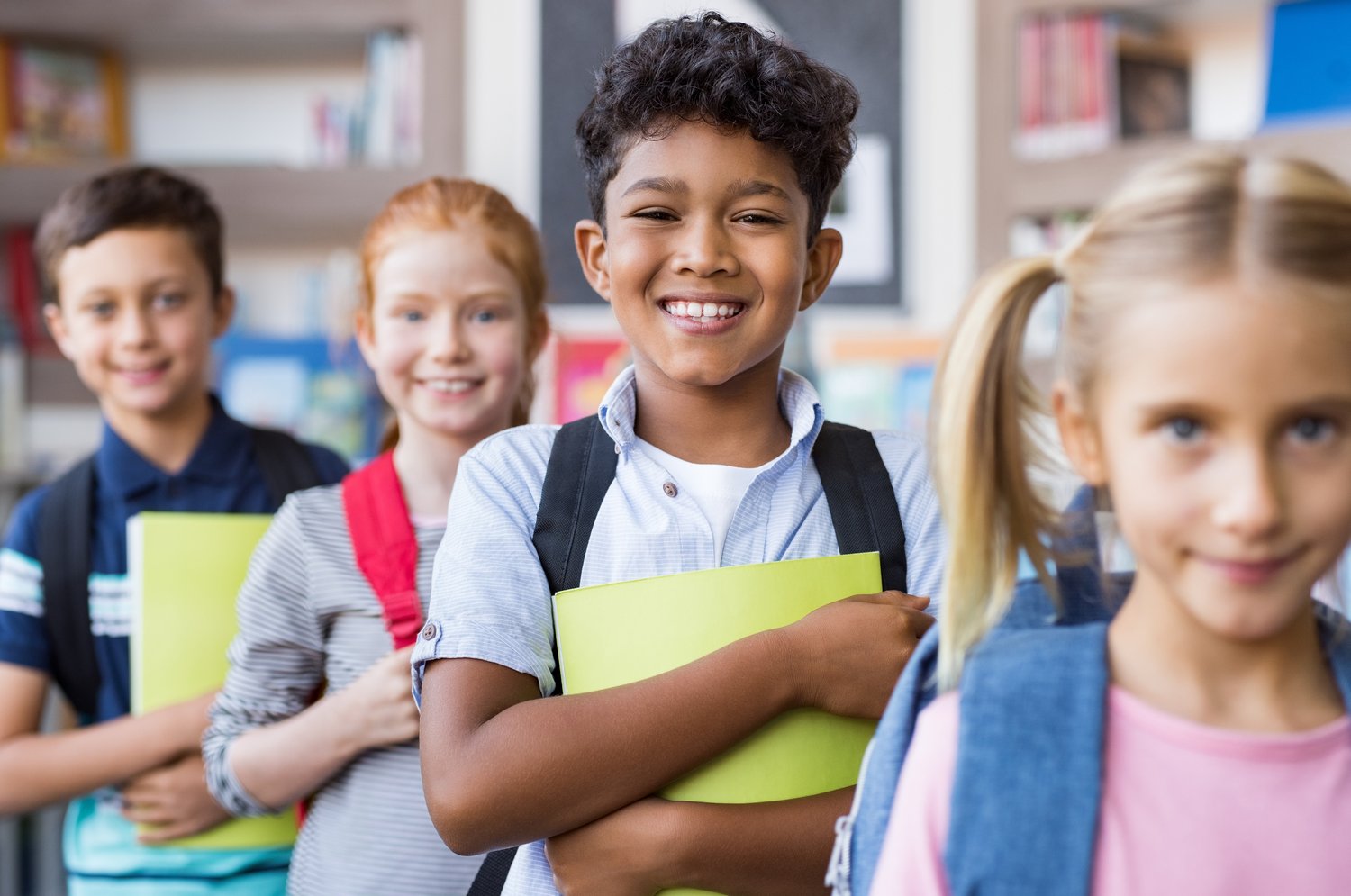 Year 4 students. Дети в школе. Дети школьники. Школьники Сток. Ребенок школьник Сток.